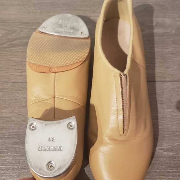 Bloch Tap Shoes - Picture 2 of 3